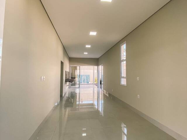 #2 - Casa para Venda em Cuiabá - MT - 2