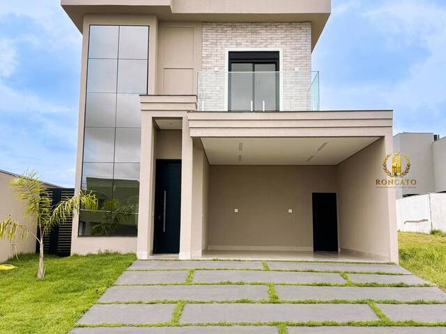 #12 - Casa para Venda em Cuiabá - MT - 2