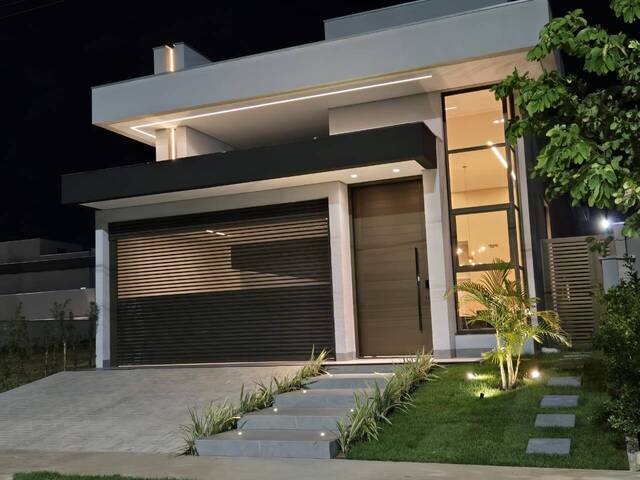 #23 - Casa para Venda em Cuiabá - MT - 1