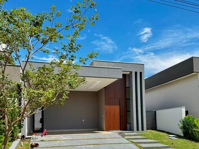 Venda em Condomínio Belvedere II - Cuiabá